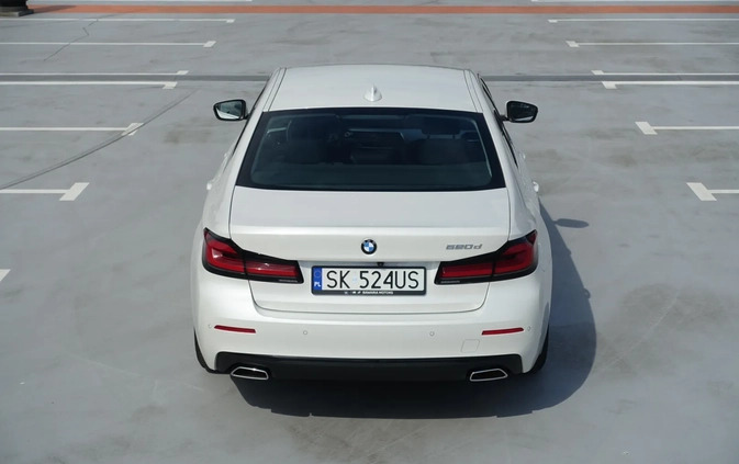 BMW Seria 5 cena 157500 przebieg: 94000, rok produkcji 2021 z Katowice małe 704